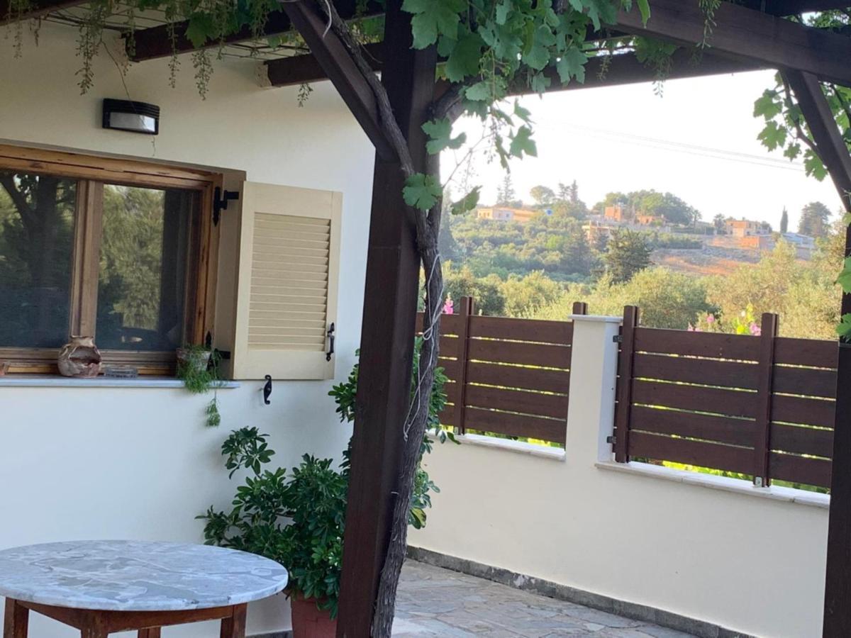 Villa Fatima Vryses Экстерьер фото